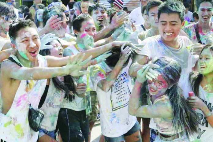 Cadiz_dinagsa_resized_compressed Revelers joined “Lamhitanay sa Dalan,” one of the biggest crowd-drawing events of the 52nd Dinagsa Festival in Cadiz City, Negros Occidental, held from January 16-26, 2026.