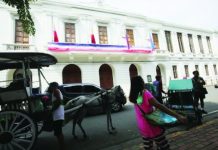 PH debt rises to P17.6 trillion in end-November 2025 The Bureau of the Treasury (BTr) says domestic debt accounted for 68.66 percent of total debt, while foreign debt made up 31.34 percent in November 2025. Domestic debt rose to P12.12 trillion from P12.05 trillion at end-October. Photo shows the main office of the BTr at the Ayuntamiento Building in Intramuros, Manila. PHOTO COURTESY OF PNA