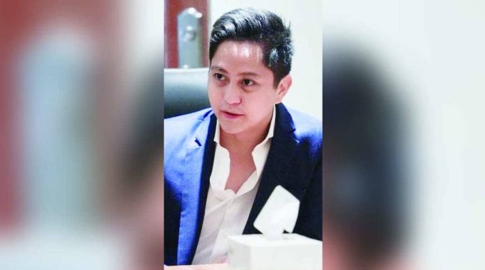Sandro inhibits_superimposed_compressed “My recusal ensures that no question may be raised about the fairness, objectivity, or legitimacy of the impeachment process,” says Cong. Sandro Marcos of Ilocos Norte.