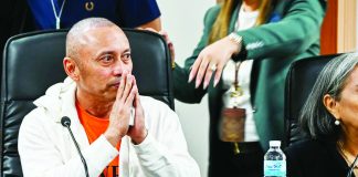 Despite his acquittal in a 2019 multiple murder case in Dumaguete City, former Negros Oriental congressman Arnolfo Teves remains in detention as he faces multiple criminal cases, including murder, attempted murder, and frustrated murder, arising from the March 4, 2023 attack at the late Negros Oriental governor Roel Degamo’s residence in Pamplona town. The attack killed the governor and several others.