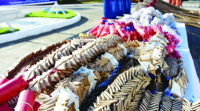 antique_firecrackers_resized_compressed Officers of the Hamtic and San Jose de Buenavista police stations in Antique seized over P300,000 worth of assorted firecrackers being sold illegally. PRO-6 PHOTO
