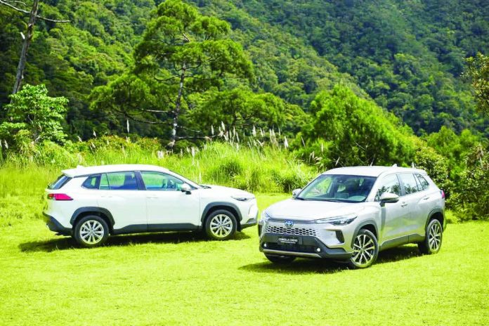 car_sales_resized_compressed Toyota Motor Philippines Corp. maintained its market leadership in 2025, selling 229,447 units and capturing nearly half, or 49.49 percent, of total vehicle sales. TOYOTA MOTOR PHILIPPINES PHOTO
