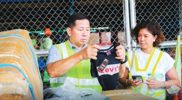 customs_seizes_copy_resized_resized The Bureau of Customs, through its Intellectual Property Rights Division, seized 1,287 boxes of counterfeit wearing apparel misdeclared as socks, valued at an estimated P482 million in October 2025. BOC PHOTO