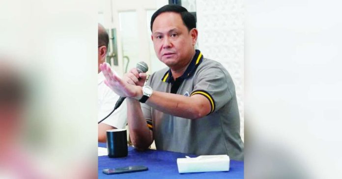 ime roads copy_superimposed “Ang vehicular accidents are such a burden on our health care system… Ang gasto natin sa hospital sa mga vehicular accidents na dapat wala naman, malaki ’yan,” says Gov. Arthur Defensor Jr. of Iloilo Province.