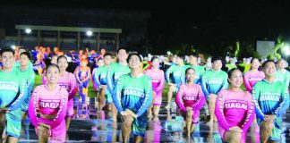 Kasadyahan sa Kabanwahanan dancers keep their smiles as they perform on rain-soaked, slippery floorboards at the Iloilo Sports Complex on January 10’s opening salvo, prompting organizers to review surface safety measures ahead of Dinagyang Festival 2026. NELJOY GALIGAO/PN