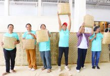 DENR pushes bamboo-based livelihoods in Iloilo, shift forest communities to value-added enterprise Members of a community-based people’s organization proudly display finished bamboo baskets during a skills demonstration under the Department of Environment and Natural Resources - Asian Forest Cooperation Organization bamboo enterprise program, highlighting efforts to turn sustainable bamboo production into a viable livelihood for forest-dependent communities in Iloilo. DENR-6