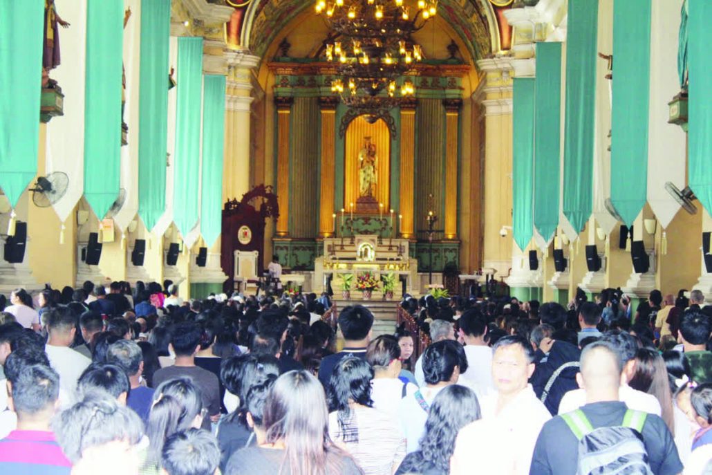 The Jaro Metropolitan Cathedral is filled to capacity as the faithful gather for Mass, bearing witness to the deep-rooted devotion to Nuestra Señora de la Candelaria that defines the spiritual heart of Jaro. AJ PALCULLO/PN