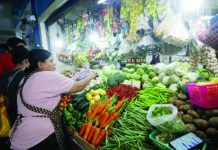 BSP forecasts January 2026 inflation between 1.4 – 2.2% Acceleration in the prices of several food items as well as of fuel prices are seen to bring the January 2026 inflation rate at 1.4 to 2.2 percent. The Bangko Sentral ng Pilipinas on Friday, Jan. 30, 2026, said these factors can be partly offset by stabilizing vegetable prices. PNA FILE PHOTO
