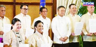 Bacolod City’s Mayor Greg Gasataya joined President Ferdinand Marcos Jr., DepEd Secretary Sonny Angara, and other local chief executives during the signing of a Memorandum of Agreement for the Nationwide Classroom Building Program at Malacañang Palace on February 23. MAYOR GREG GASATAYA FB PHOTO