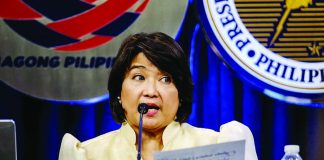 According to Palace Press Officer Claire Castro, the President’s current priority remains economic recovery and growth, not political reforms. She says the topic of constitutional change did not come up during the President’s recent meeting with his economic managers.