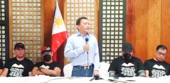 Denials Lawyer Levi Baligod presents 18 former Philippine Marines, who claim to be security escorts of fugitive former congressman Zaldy Co and alleged to have witnessed deliveries of billions of pesos made to government officials.
