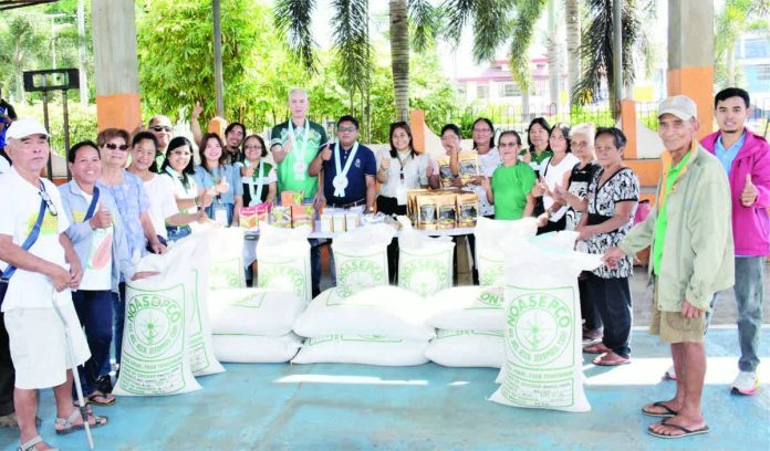 NegOcc_efforts_copy_resized_compressed Agricultural inputs worth over P700,000, including certified seeds, fertilizers, and other farm supplies, were distributed on February 16 to farmers affected by recent calamities in La Castellana by the Negros Occidental Provincial Government. NEGOCC PROV’L GOV’T PHOTO