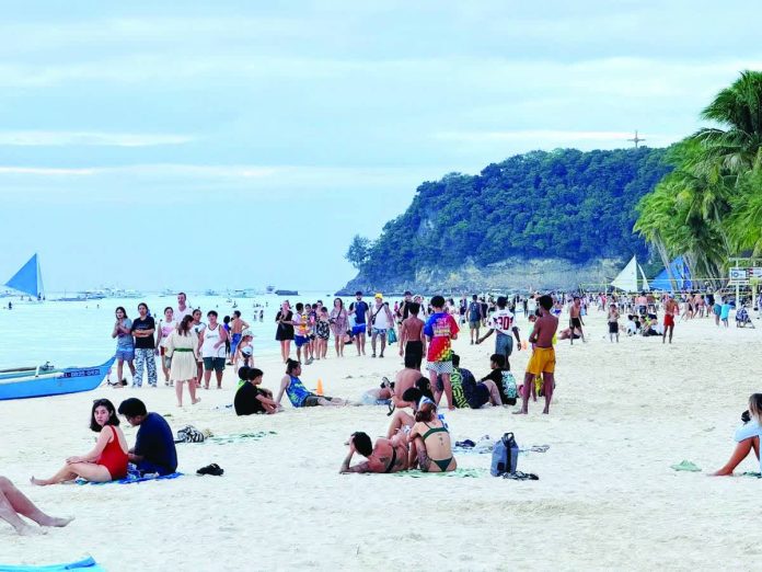 Boracay’s White Beach is among Tripadvisor’s Best of the Best Beaches for 2026. “It's a great place to swim and snorkel, and when you've worked up an appetite, lots of local dining and drinking joints are just steps away,” read part of Tripadvisor’s citation. RELAKS KALANG CH/FACEBOOK PHOTO