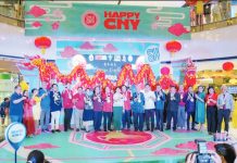 GRAND CHINESE NEW YEAR LAUNCH HELD AT SM CITY ILOILO: Color and culture max out the celebration The Iloilo Chinese New Year Celebration 2026 Grand Launch at SM City Iloilo Event Center last February 16 promises All out fun with vibrant lineup of cultural showcases, festive décor, and lucky experiences that bring prosperity and joy to Ilonggo families as they celebrate to the max at their most-loved mall. The event was graced by Iloilo City Mayor Raisa Treñas-Chu (center) together with key leaders of the strong Iloilo Chinese-Filipino community.