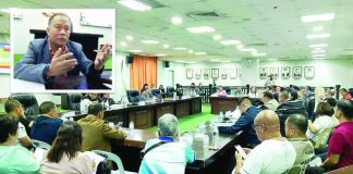 Barangay officials attend a committee hearing at the Sangguniang Panlalawigan of Iloilo where Provincial Board member June Mondejar (inset), chair of the Committee on Public Order and Security, said incomplete and inconsistent documentary requirements have stalled the release of the ₱2,000 annual incentive for nearly 20,000 barangay tanods. IME SORNITO/PN