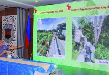 Amid 140-ton daily garbage surge, Defensor orders strict waste policy enforcement Gov. Arthur Defensor Jr. presents documented cases of roadside dumping during the “Limpyo Iloilo” Stakeholders Summit and calls on mayors and barangay officials to strictly enforce solid waste management measures. PHOTO FROM BALITA HALIN SA KAPITOLYO