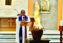 ASH WEDNESDAY OPENS LENT: Ilonggos urged to fast, repent, renew faith Reverend Father Angelo Colada, spokesperson and director of Archdiocese of Jaro’s Social Communication Office, leads the burning of blessed palms to prepare ashes for Ash Wednesday rites, signalling the start of the Lenten season in Iloilo City. PHOTO FROM ARCHDIOCESE OF JARO, COMMISSION ON SOCIAL COMMUNICATIONS
