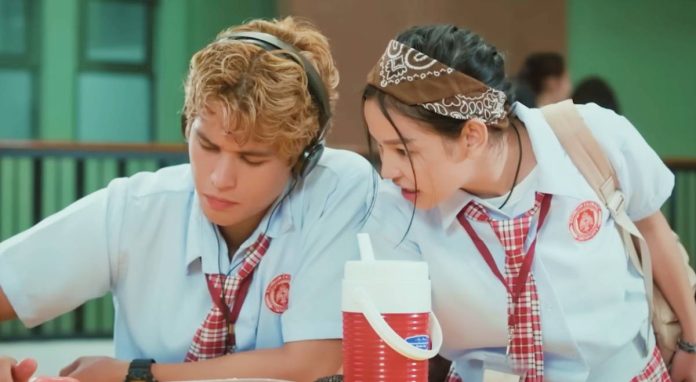 KYLE ECHARRI AND XYRIEL MANABAT. PHOTO COURTESY OF COSMO.PH