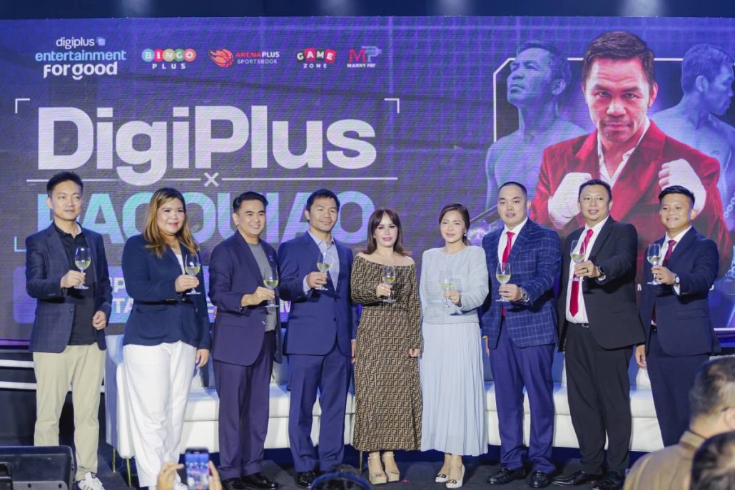 Manny and Jinkee Pacquiao with DigiPlus and MannyPay execs