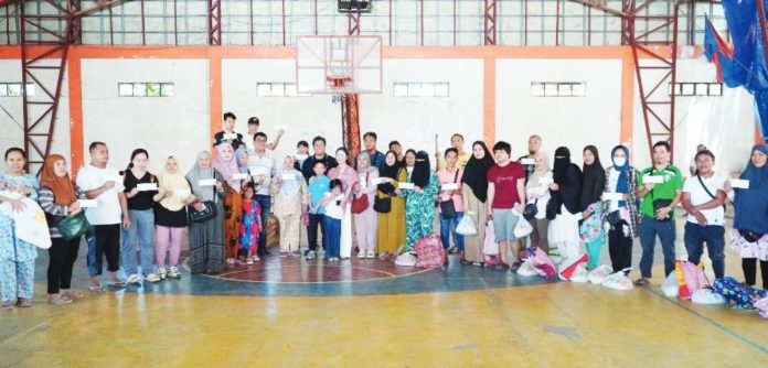 Antique Muslim fire victims copy Fire victims in Barangay Jalandoni, Culasi, Antique received cash assistance, housing materials, and food packs from the Provincial Government to help rebuild their homes after a July 2025 blaze. PROVINCE OF ANTIQUE PHOTO