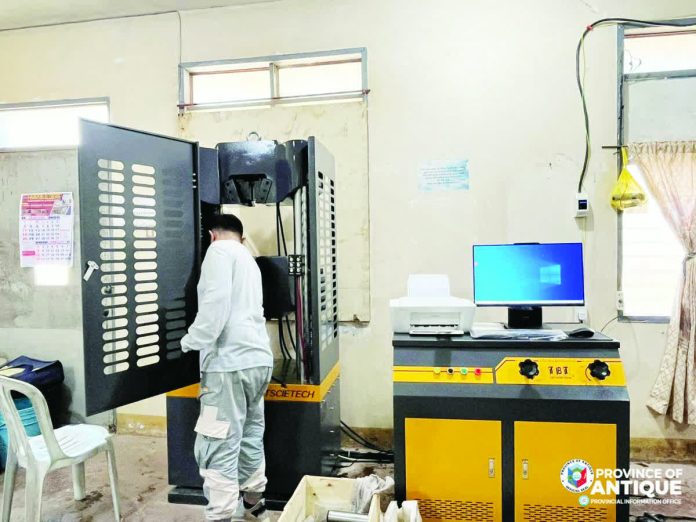 Antique_testing_machine_copy_resized_compressed The newly acquired P1.9-million Universal Testing Machine was installed at the Provincial Engineer’s Office in Antique. The equipment will be used to test steel reinforcement bars for infrastructure projects, ensuring compliance with national standards and improving quality control within the province. PROVINCE OF ANTIQUE PHOTO