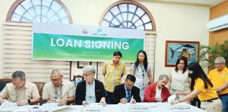 Officials of the Capiz Provincial Government and the Land Bank of the Philippines formalizeD the P1-billion loan agreement during a signing ceremony at the Provincial Capitol on March 24, 2026. RADYO MARAGTAS PHOTO