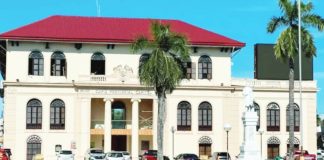 The Capiz Provincial Government will implement a compressed four-day workweek starting March 16, aimed at improving operational efficiency and promoting energy conservation in government offices. BOMBO RADYO ROXAS