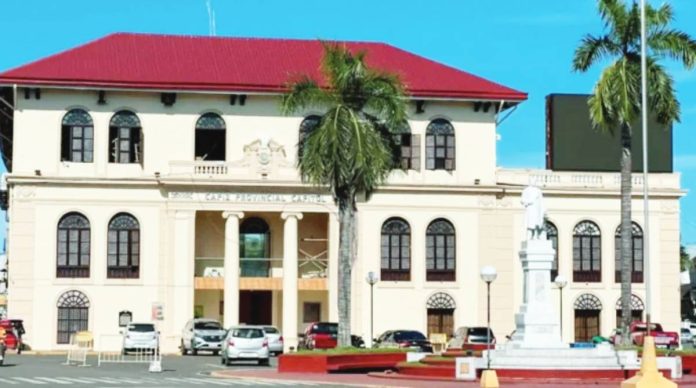 Capiz work week The Capiz Provincial Government will implement a compressed four-day workweek starting March 16, aimed at improving operational efficiency and promoting energy conservation in government offices. BOMBO RADYO ROXAS