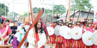 The annual Pasyon ni Kristo reenactment in President Roxas, Capiz is set to unfold today, April 1, depicting scenes from the Passion of Christ during Holy Week. The decades-old tradition continues to draw community participation in a shared expression of faith and devotion. RADYO MARAGTAS PHOTO