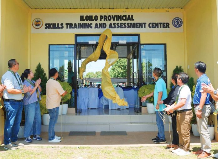 ime PDL copy Iloilo’s Gov. Arthur Defensor Jr. and Technical Education and Skills Development Authority secretary-tgeneral Jose Francisco Benitez, together with provincial and TESDA officials, unveil the marker for the Iloilo Provincial Skills Training and Assessment Center inside the Iloilo District Jail in Barangay Nanga, Pototan town on March 15, 2026. The facility will provide vocational training and livelihood skills to persons deprived of liberty to help prepare them for reintegration into society.