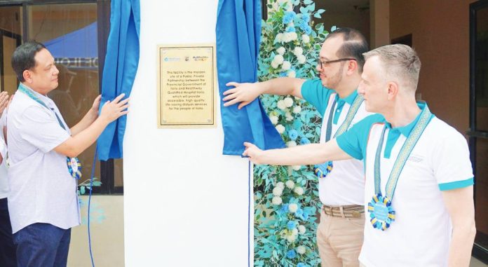 ime dial copy Iloilo’s Gov. Arthur Defensor Jr. (third from right) leads the unveiling of the marker for the province’s P200-million dialysis center project at the Iloilo Provincial Hospital in Pototan town on March 7, marking the start of a public-private partnership with Healthway Medical Network that will establish dialysis facilities in 13 province-run hospitals to expand access to renal care for Ilonggos. With Defensor are Healthway Medical Network president and chief executive officer Jet Peeters (first from right) and an executive from Ayala Healthcare Holdings Inc. PHOTO FROM BALITA HALIN SA KAPITOLYO
