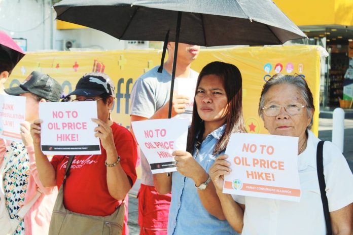 neljoy transpo mobilize copy Transport and consumer groups are pushing for sweeping reforms, including a rollback of fuel prices to P55 per liter, removal of the value-added tax and excise tax, universal subsidies for affected sectors, and the repeal of the Oil Deregulation Law. AJ PALCULLO/PN