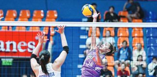 Choco Mucho Flying Titans’ Cherry Rondina soars for an attack against ZUS Coffee Thunderbelles’ Jovelyn Gonzaga. PVL PHOTO