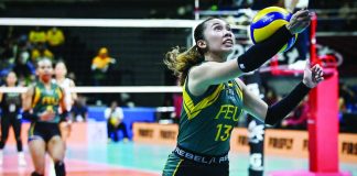 Far Eastern University Lady Tamaraws’ Alyssa Devosora attempts to save the ball. UAAP PHOTO