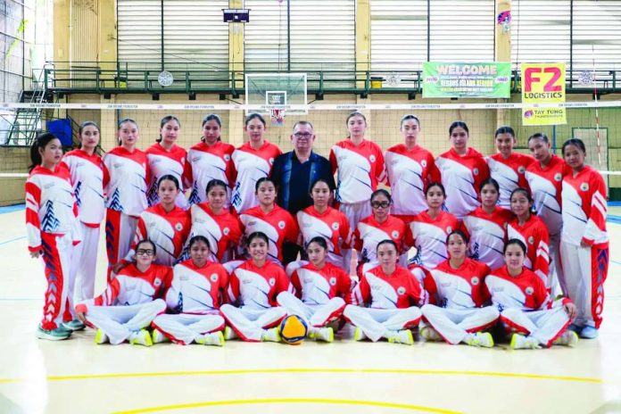 sports_Tay_copy_compressed_resized Members of Bacolod Tay Tung High School elementary and secondary girls volleyball teams. PHOTO COURTESY OF BIKI MOTOGRAPHY