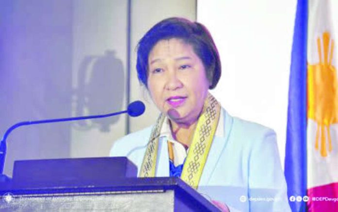 AI_framework_compressed_resized “Our goal is to have a trusted, inclusive, and ethical AI ecosystem that accelerates innovation and drives the globally competitive Philippines,” says Undersecretary Rosemarie Edillon of the Department of Economy, Planning, and Development. PHOTO COURTESY OF DEPDEV