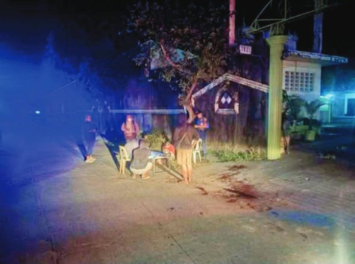 Bacolod cop killed Police secured the crime scene along Alijis Road in Barangay Sincang, Bacolod City, where a buy-bust operation turned deadly after an undercover officer was shot by a suspect on April 9. Authorities recovered illegal drugs, a firearm, and marked money from the scene. PRO-NIR PHOTO