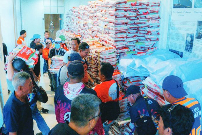 Bacolod rice aid Public utility jeepney drivers in Bacolod City received five-kilogram rice assistance distributed by the city government through the Public Employment Service Office, as part of ongoing efforts to ease the impact of rising fuel costs on the transport sector. BCCO-PIO PHOTO