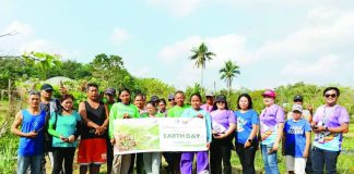 Participants joined a forest immersion and collected native seeds and wildlings during the Earth Day 2026 celebration led by PENRO Capiz on April 24 in Dumalag and Panitan, supporting reforestation and environmental conservation efforts in the province. PENRO-CAPIZ PHOTO