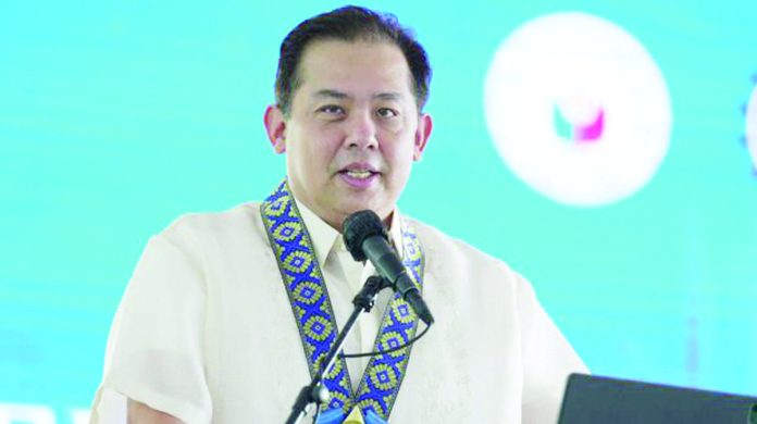 Executive_accountable_copy_resized “If corruption were to occur on the scale alleged in recent months, it is clear that it would not happen at the level of general legislative approval alone. It happens at the level of execution of the General Appropriations Act,” says former House Speaker Martin Romualdez.