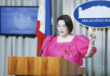 Palace Press Officer Undersecretary Claire Castro says the Marcos administration remains firm in its anti-corruption campaign, emphasizing that accountability efforts continue. “Wala pong natutulog pagdating sa pag-iimbestiga sa flood control projects,” she stresses.