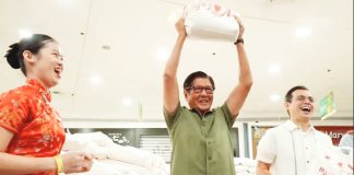 President Ferdinand Marcos Jr. yet again squashed rumors about his health, this time by repeatedly lifting a sack of rice as if it were a dumbbell during a rice distribution event in Manila. He picked up sacks of rice one by one and handed them to beneficiaries .