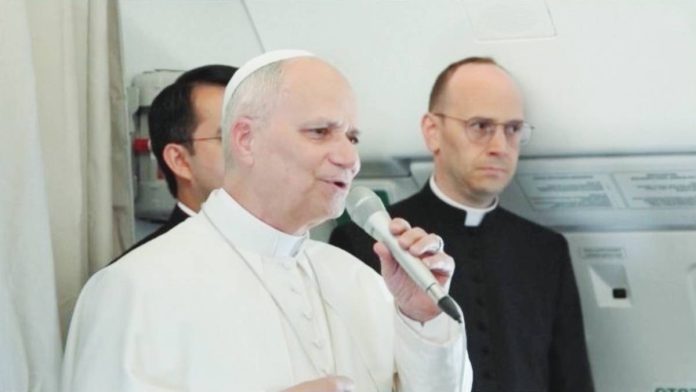 Pope copy During a speech in Cameroon, Pope Leo criticized leaders who “turn a blind eye to the fact that billions of dollars are spent on killing and devastation, yet the resources needed for healing, education and restoration are nowhere to be found.” BBC