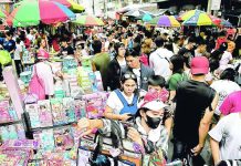 Quality of life dips for 5 in 10 Filipinos ā SWS latest survey A recent Social Weather Stations survey showed 50 percent of respondents lamenting that their quality of life worsened. INQUIRER PHOTO