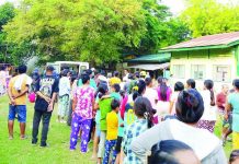 Negros mayors call for peace after Toboso encounter; Fortun raises concerns over handling of victims Displaced residents from Barangay Salamanca in Toboso, Negros Occidental took shelter in evacuation centers on April 19 following an armed encounter between government troops and suspected insurgents, which forced hundreds of families to flee their homes for safety. PHOTO COURTESY OF JHO-NHA MALAGA ALSADO