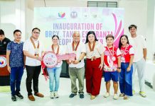 The newly inaugurated Tanza Esperanza People’s Center, powered by a 50-kilowatt solar panel system, is the latest multiphase multipurpose building project facilitated by Iloilo City Lone District’s Rep. Julienne “Jam” L. Baronda. The P66-million facility features a green wall, and gymnasium and basketball court that doubles as an evacuation center and a dedicated space for economic enterprises to support drug rehabilitation graduates. Joining Baronda in yesterday’s inauguration ceremony were Councilor Sheen Marie Mabilog, Iloilo City District Engineering Office OIC Johnny Jose Pura, and Barangay Tanza Esperanza captain Wilbur Orada and kagawads.