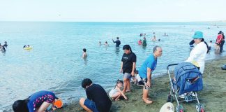 Families beat the heat at a beach in Oton, Iloilo on Easter Sunday, April 5. The Philippine Atmospheric, Geophysical, and Astronomical Services Administration (PAGASA) Dumangas Station recorded a dangerous 43°C heat index on the same day. Authorities have cautioned that prolonged exposure to such intense heat significantly increases the risk of heat-related illnesses such as heat cramps, heat exhaustion, and even heat stroke. AJ PALCULLO/PN