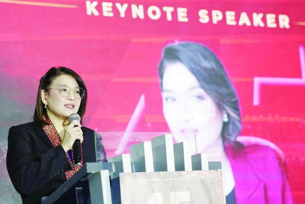 Palace Press Officer Undersecretary Clarissa “Claire” Castro serves as keynote speaker for the 45th anniversary celebration of Panay News.