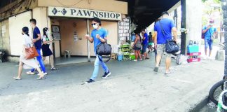 The Iloilo City Health Office urges residents to minimize outdoor exposure during periods of higher pollution and improve indoor air quality by avoiding activities such as burning materials inside homes. “We are advising the use of masks when going outdoors and to protect vulnerable groups, including children, pregnant women, and the elderly,” it adds. PN FILE PHOTO