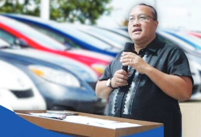 neljoy LTO-6 copy “For several years, the Land Transportation Office struggled with public trust, often due to the presence of fixers and irregular transactions,” says Regional Director Gaudioso Geduspan II.